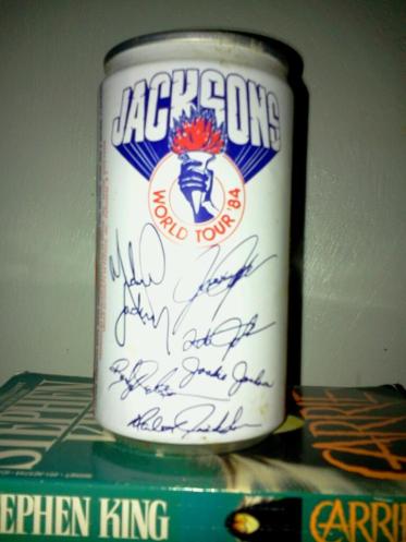Jacksons concert tour Pepsi can